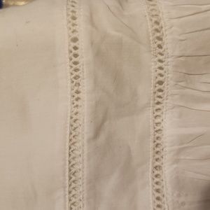 White  100% cotton bluse.